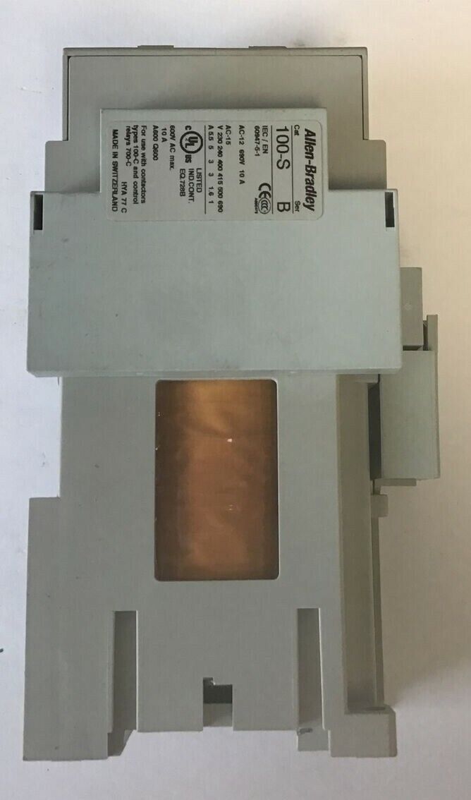 ALLEN BRADLEY 100-C30Z*00 CONTACTOR SER.C 600VAC 55A W/100-S & 100-FSD250