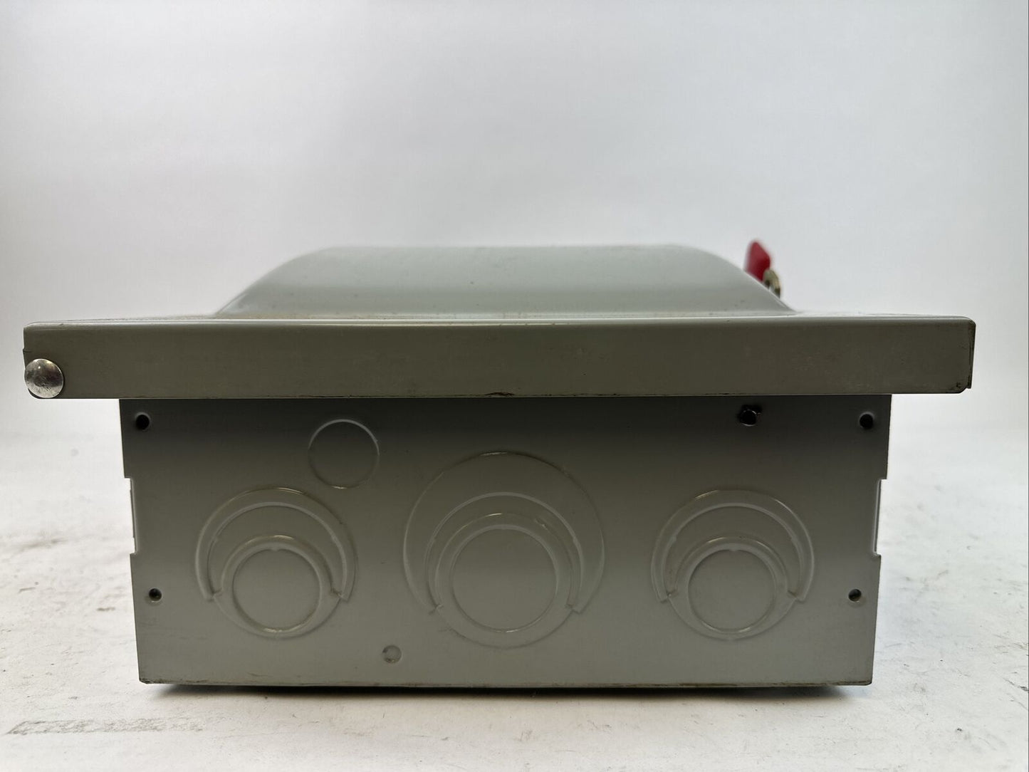 SIEMENS GF323N TYPE VB II 100A 240VAC 3PH 30HP 240VDC 20HP NEMA TYPE 1 FUSIBLE