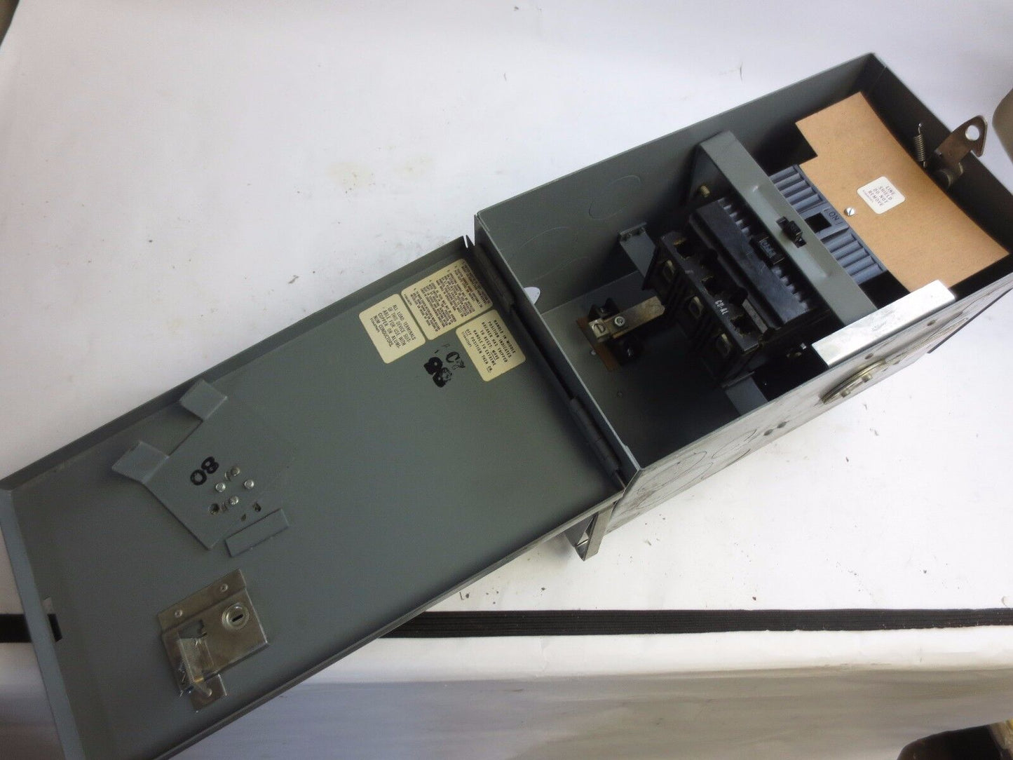 GENERAL ELECTRIC DFPEFA45DE FLEX-A-PLUG PLUG-IN DEVICE /BUS PLUG 480V 50A 3-POLE