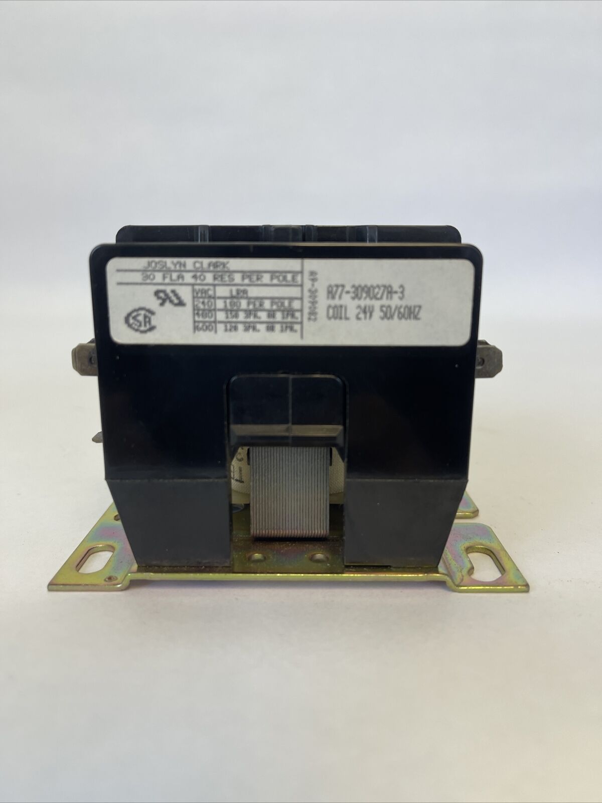 JOSLYN CLARK DP3C304-24 DEFINITE PURPOSE CONTACTOR A77-309027A-3 600VAC COIL 24V