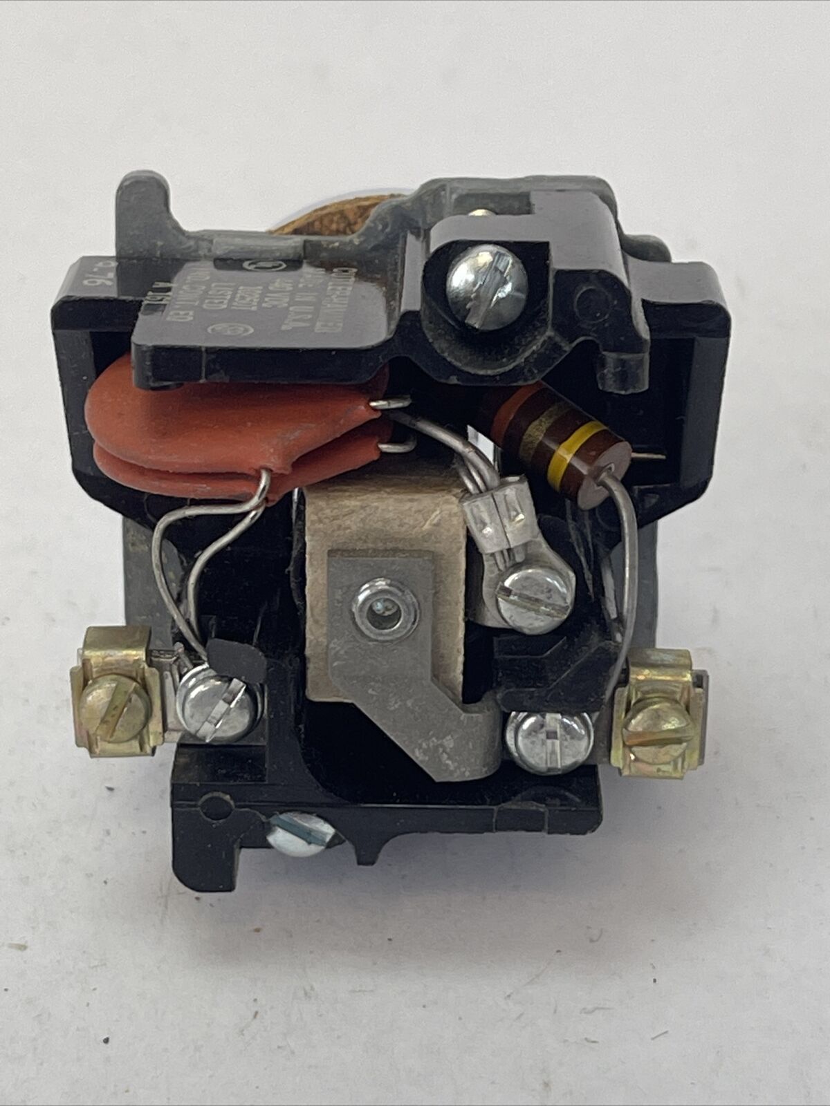 CUTLER HAMMER 10250T228 STD. IND. LIGHT 1 HOLE MTG. 440VDC