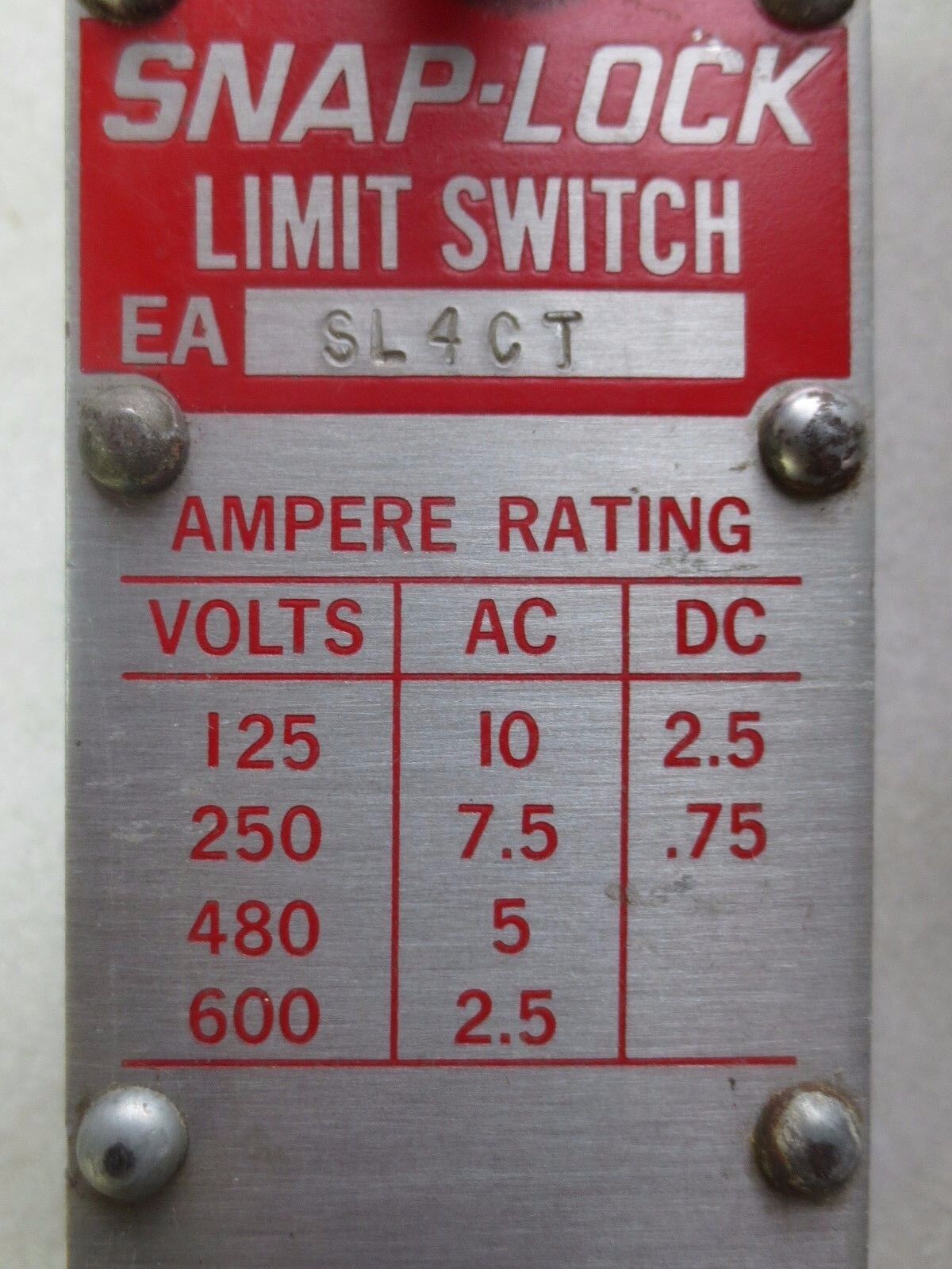 NAMCO EA-SL4CT / EASL4CT SNAP-LOCK LIMIT SWITCH