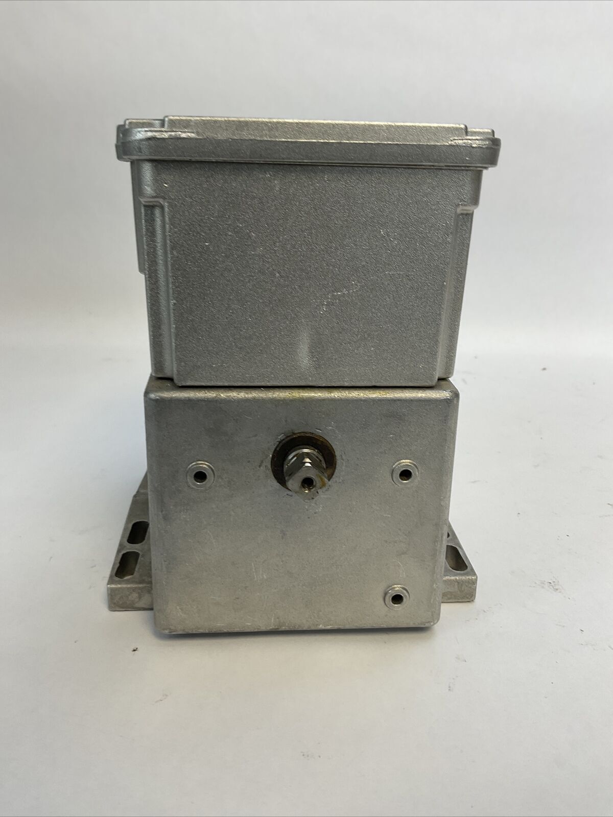 HONEYWELL M7284C1000 MODUTROL IV MOTOR 120V 50/60HZ 15VA ADJ STROKE 90-160 DEG