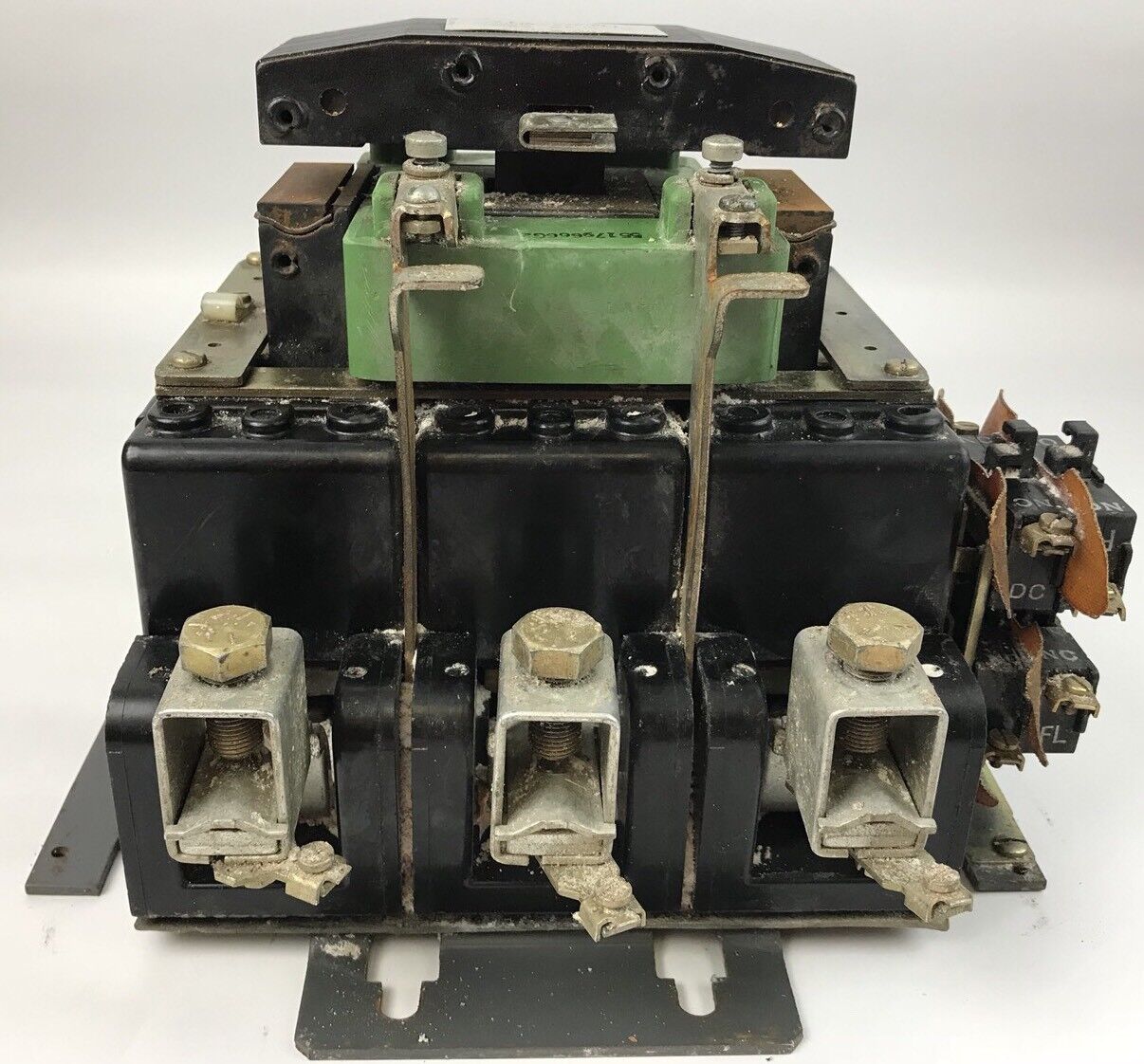 GE CR105G000DFA CONTROL NEMA SIZE 5 MAX VOLTS 600 AC MAX AMPS 300 * USED *