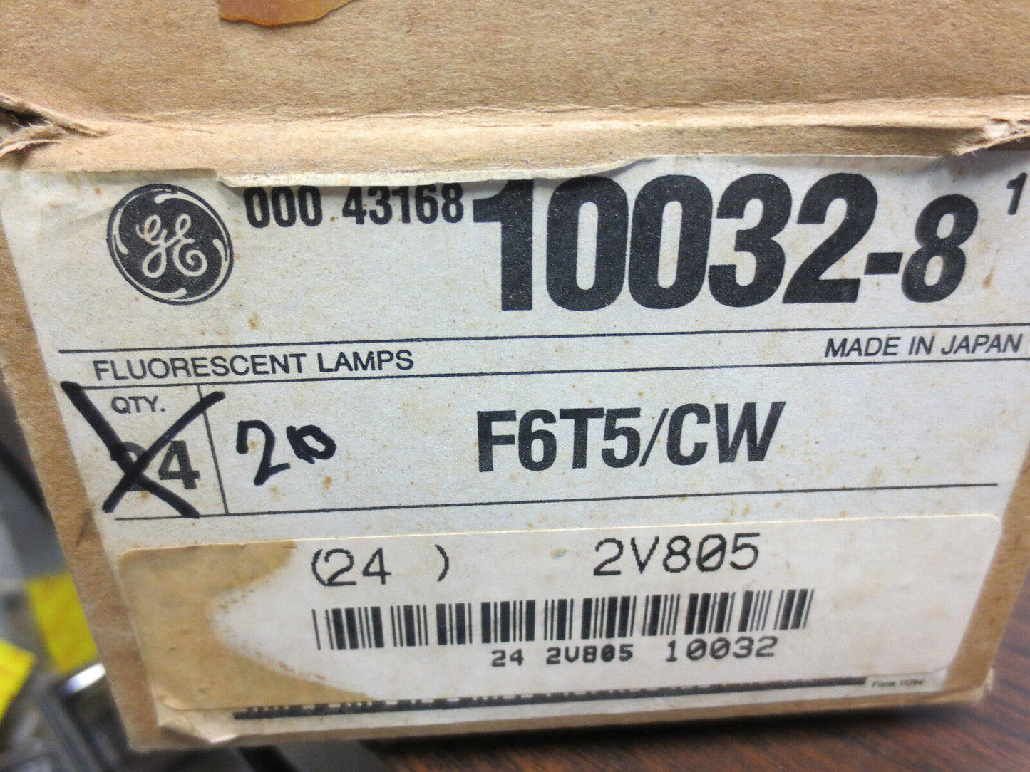 GENERAL ELECTRIC F6T5/CW, 10032-8, 2V805 FLUORESCENT BULBS - 20 LEFT IN BOX
