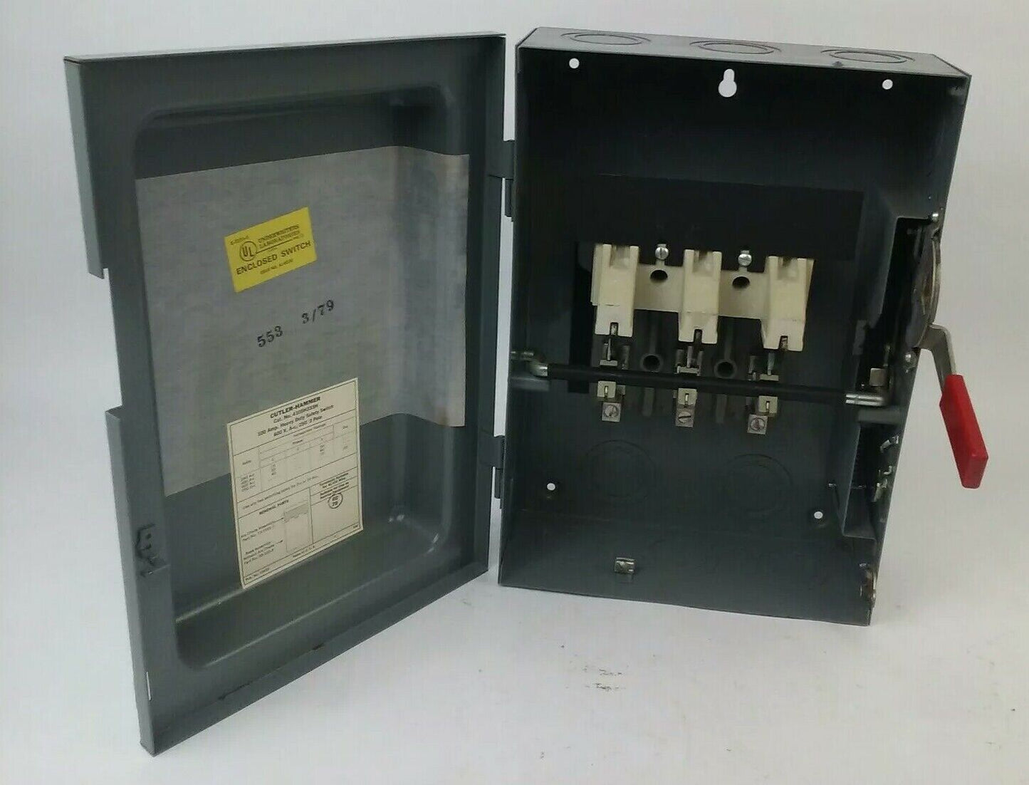 CUTLER HAMMER 4105H333H NON FUSIBLE HD SAFETY SWITCH 3P 100A 600VAC/250VDC 75HP