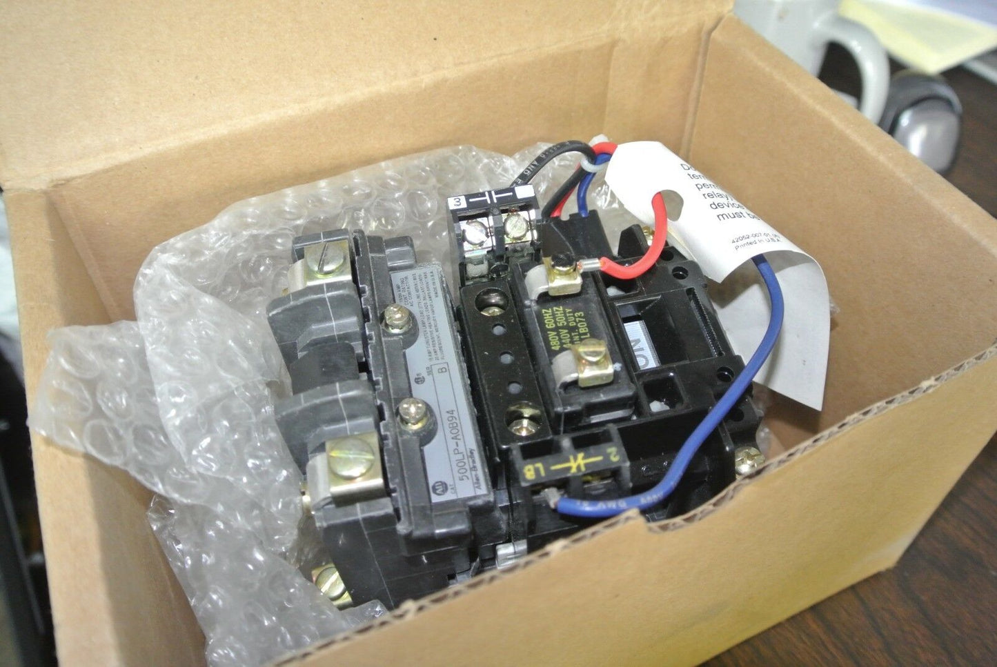 ALLEN-BRADLEY 500LP-AOB94 - AC LIGHTING CONTACTOR - 15/20A, 4-POLE - NEW SURPLUS