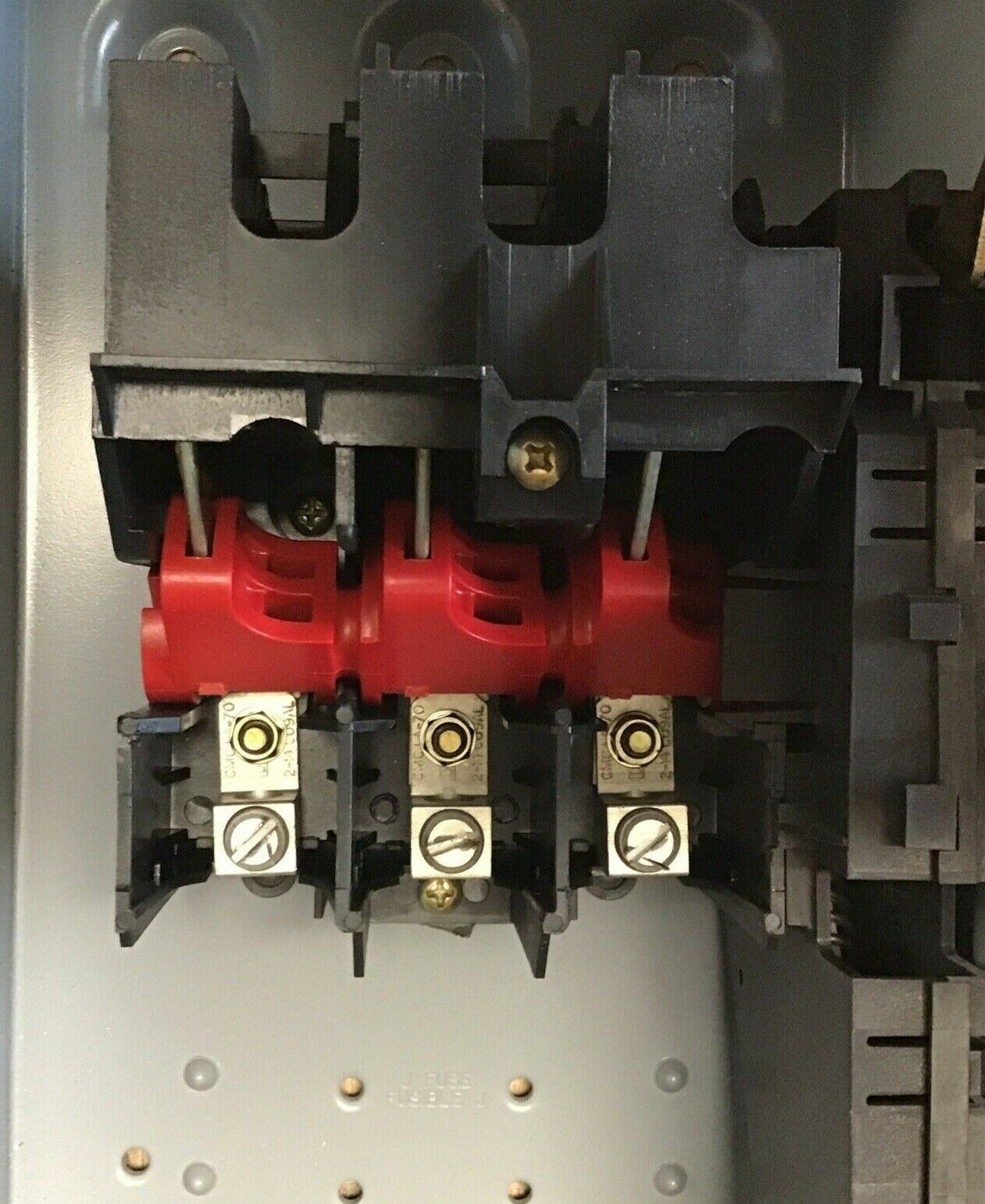 SQUARE D HU361 SAFETY SWITCH SER.F1 30A NON FUSIBLE TYPE1 600VAC/VDC 30HP