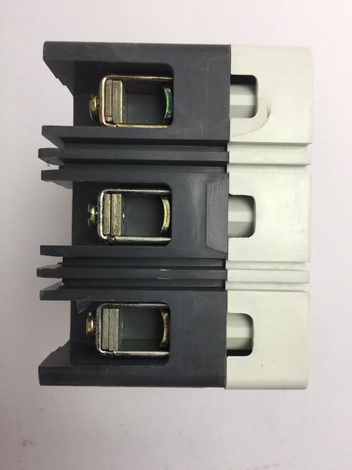 CUTLER HAMMER HMCP003A0CJ01 MOTOR CIRCUIT PROTECTOR 600VAC 250VDC 3AMP SERIES C