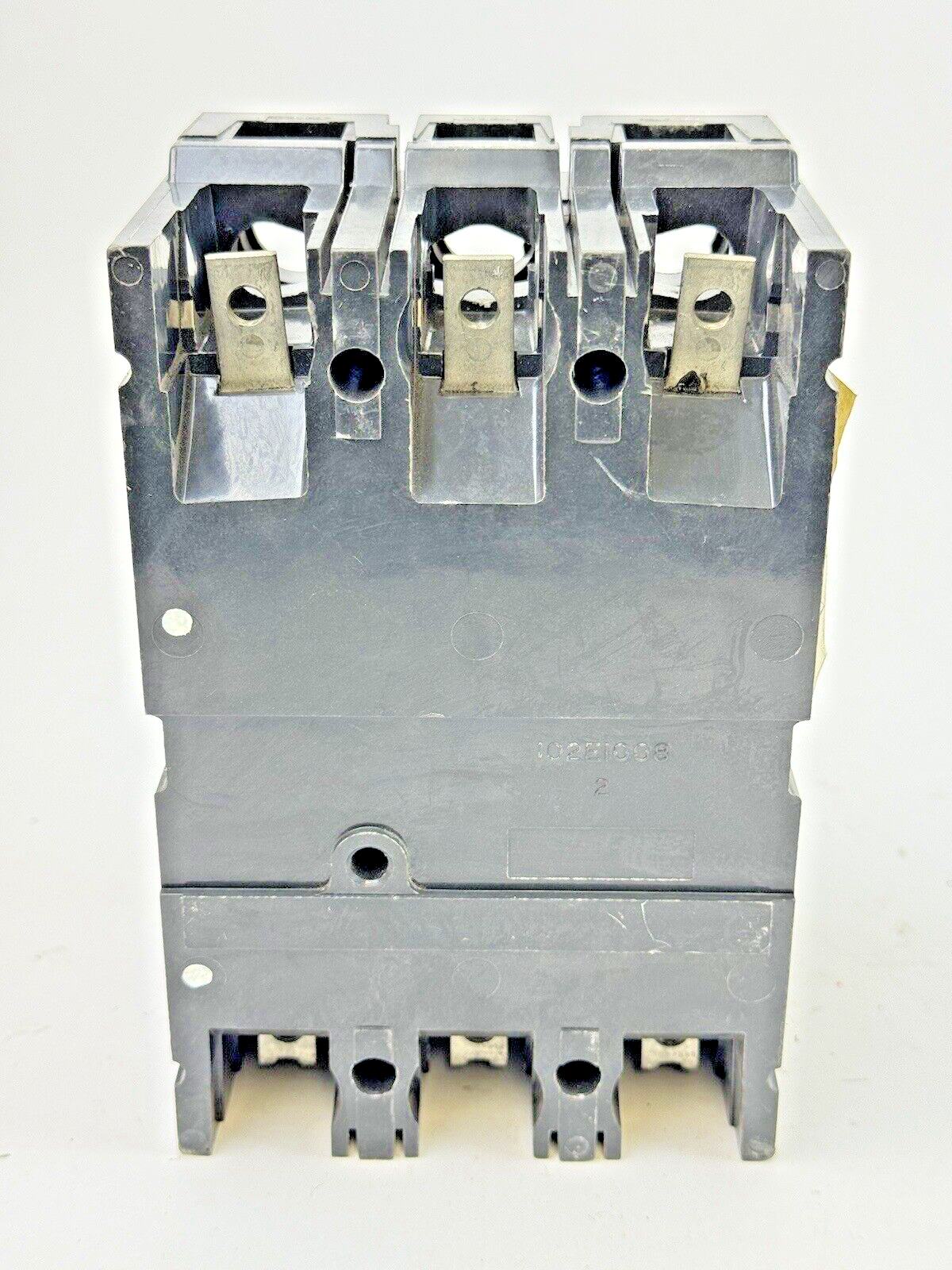 GE - SEDA36AN0100 - SPECTRA CIRCUIT BREAKER - 3 POLE/100A/600VAC W/ 100A TRIP