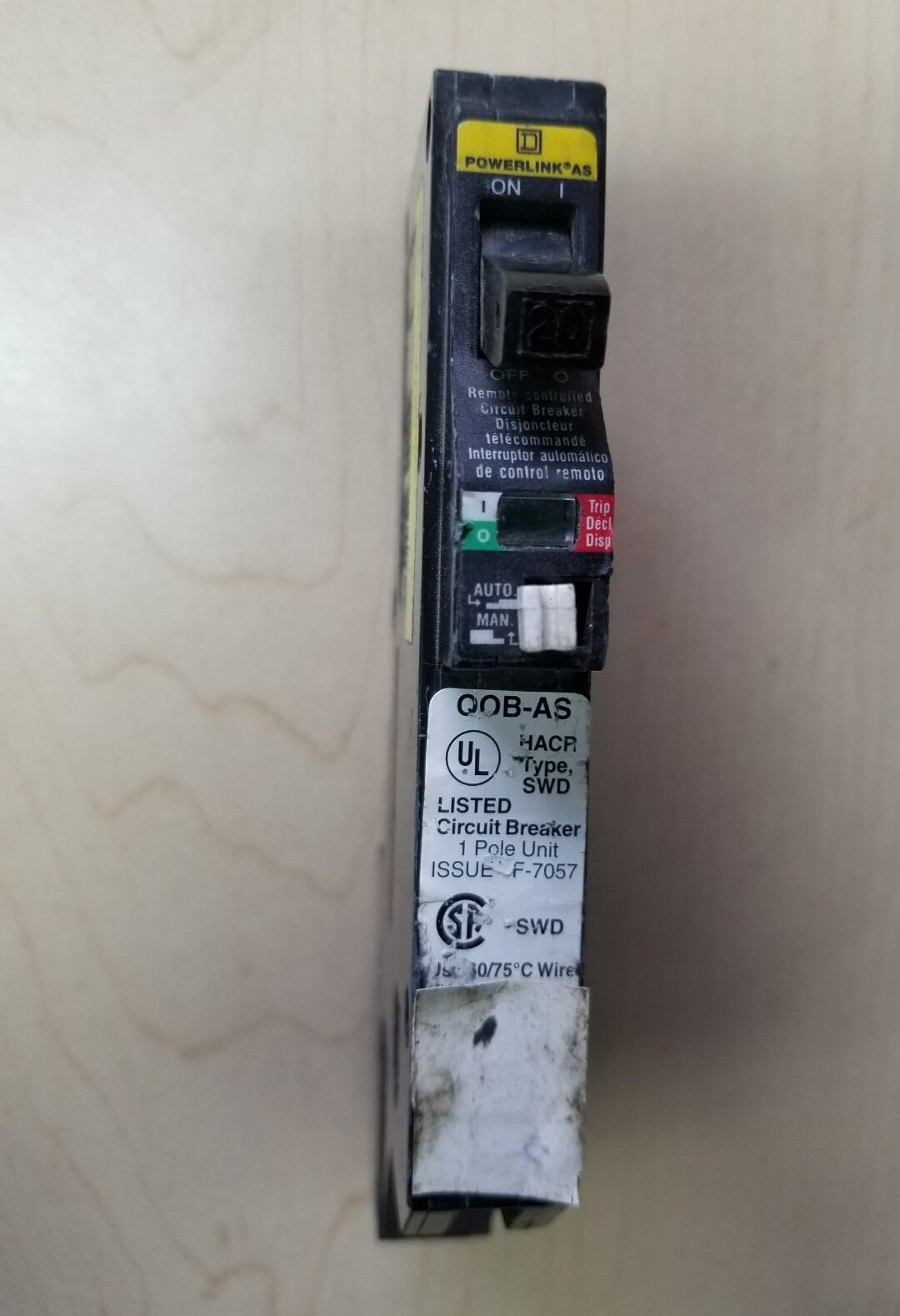 SQUARE D QOB120AS 1P 20A 120V PowerLink Circuit Breaker