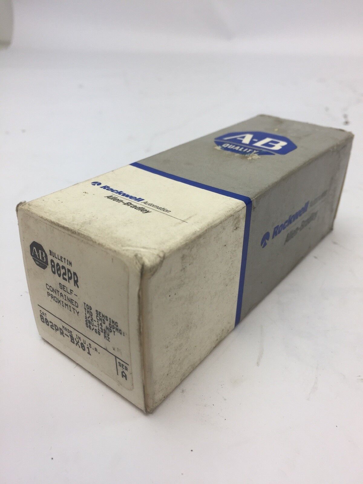 ALLEN BRADLEY 802PR-BX01 SELF-CONTAINED PROXIMITY 20V-132V 50/60HZ *NEW*