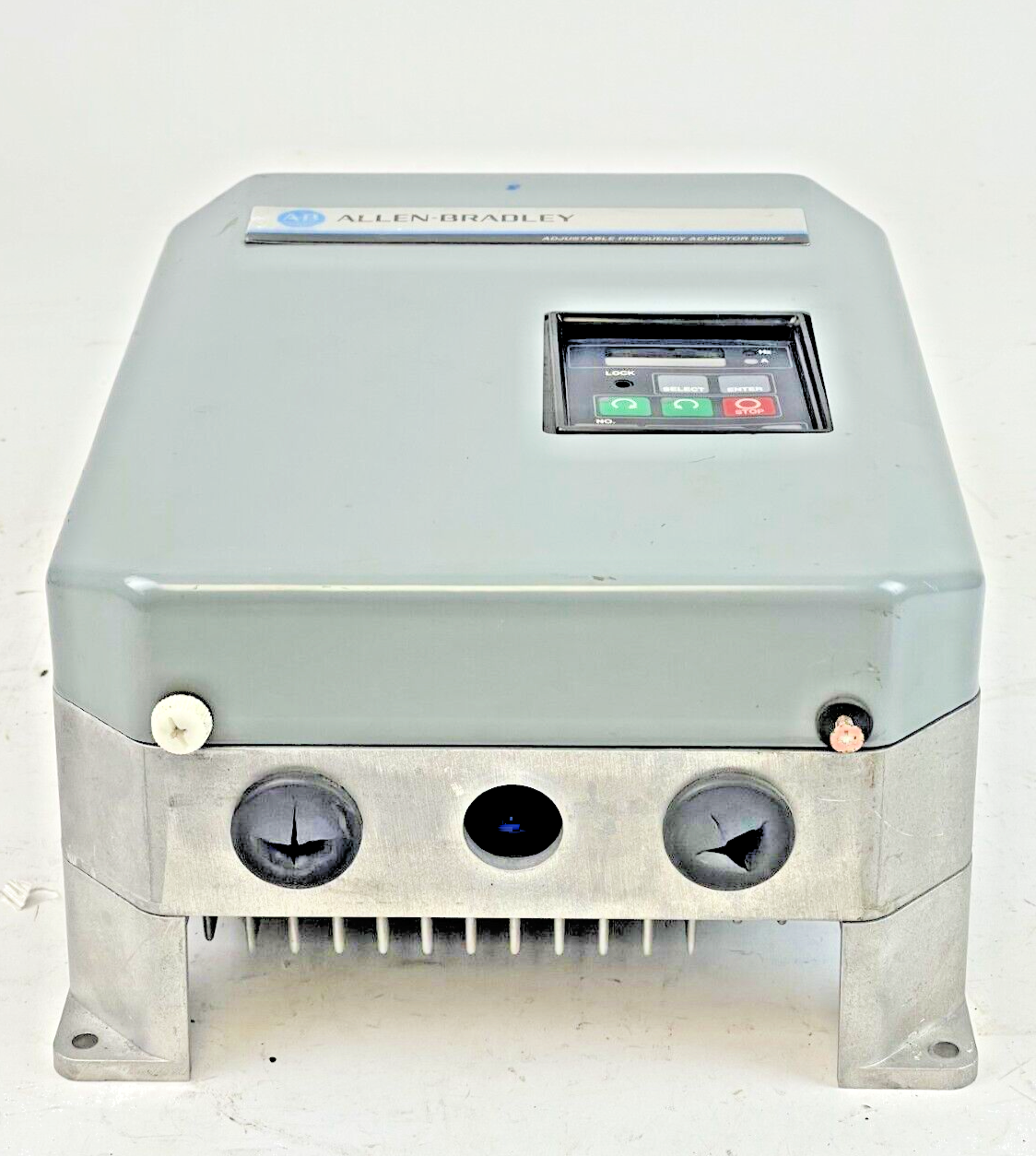 ALLEN BRADLEY - 1333-AAB SERIES D+ ADJUSTABLE FREQUENCY AC DRIVE 1.7kVA 460V 3PH