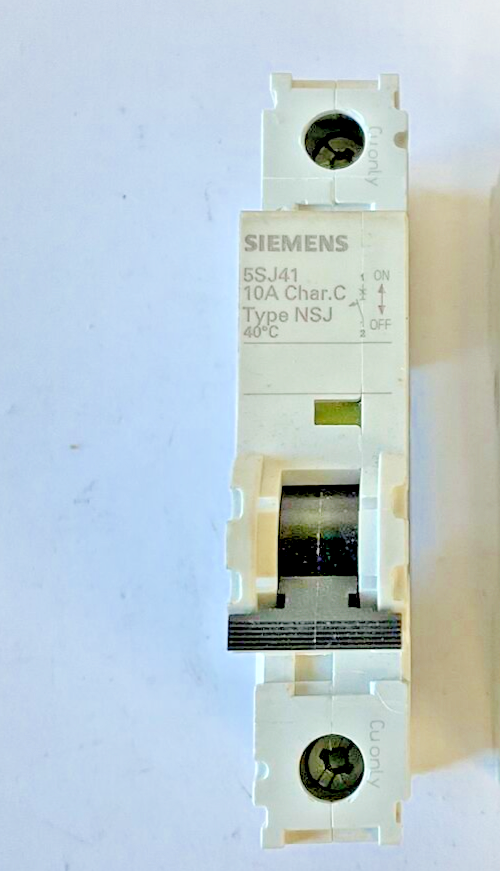 SIEMENS 5SJ4110-7HG40 CIRCUIT BREAKER 10A CHAR.C TYPE HSJ 230V ***LOTOF2***