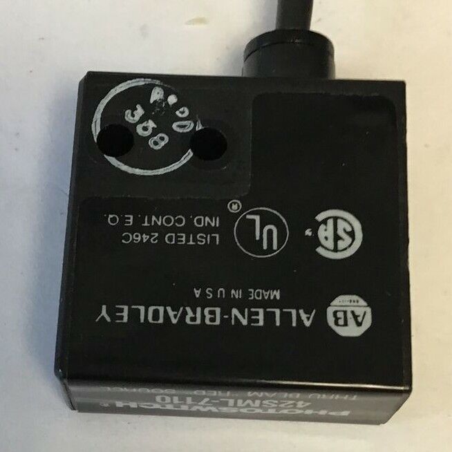 ALLEN BRADLEY PHOTOSWITCH 42SML-7110 SUB-MINIATURE "RED" SOURCE 30VDC CLASS2