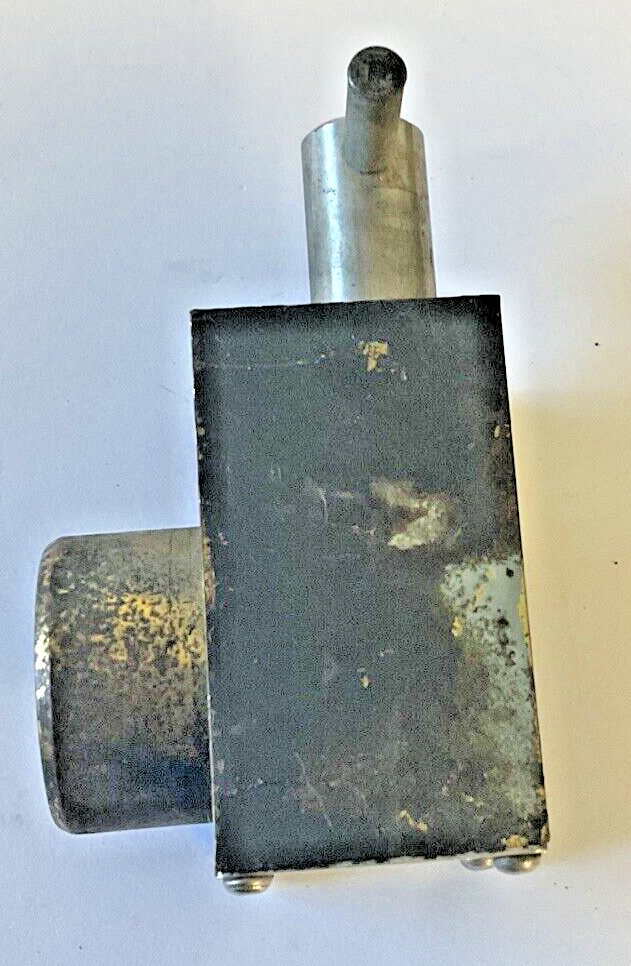 GOULD ITE INTERLOCK 45A50204 INTERLOCK ITEM 4 W/O KEY