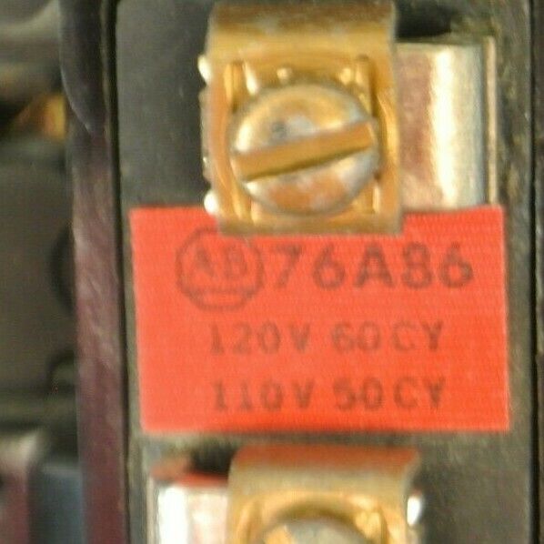 ALLEN-BRADLEY 700-BR400A1 / TYPE BR AC CONTROL RELAY / 4 NO / 120V / NEW SURPLUS
