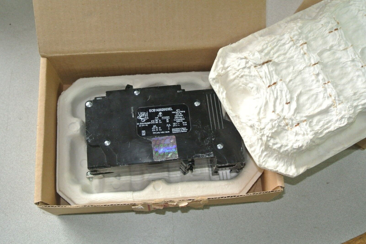 SQUARE D ECB142020G3EL POWERLINK CIRCUIT BREAKER 20A - 120V ~ 65kA, 277V ~ 14kA