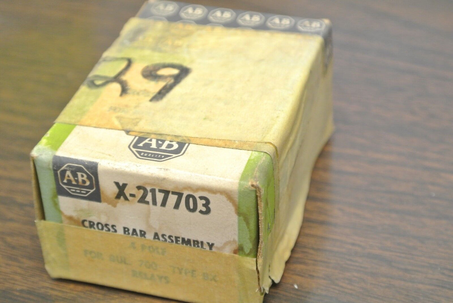 ALLEN-BRADLEY X-217703 TYPE BX RELAY CROSS BAR ASSEMBLY / 4-POLE / NEW SURPLUS