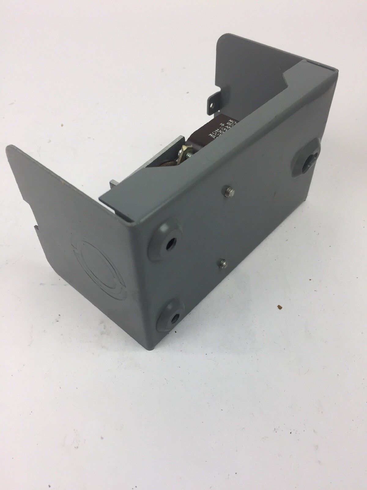 CUTLER HAMMER 9575H2450 TYPE AA RELAY COIL 220/240 V 50/60 CY 16 AMP 600 V MAX