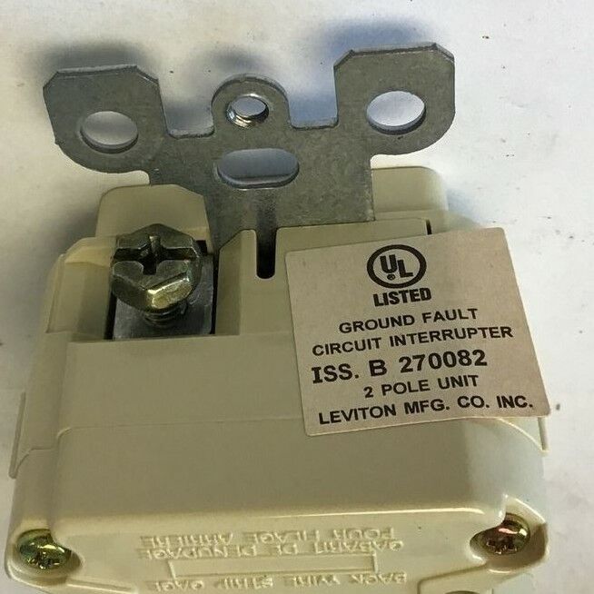 LEVITON 6599-I GROUND FAULT CIRCUIT INTERRUPTER IVORY 20A 125V ***LOTOF3***