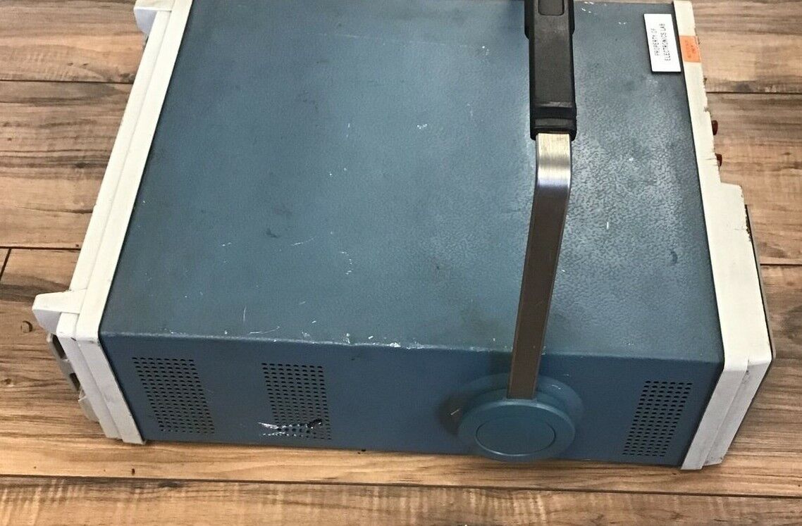 TEKTRONIX 2213A ANALOG OSCILLOSCOPE 250VAC
