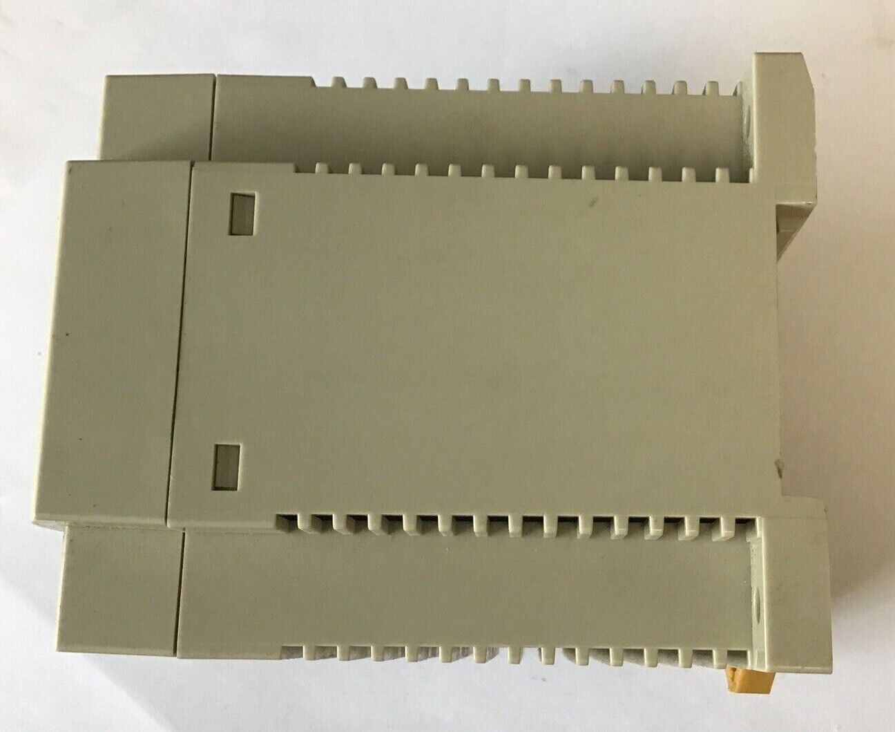 OMRON S82K-05024 POWER SUPPLY 24VDC CLASS2 240VAC 50/60HZ 2.1A