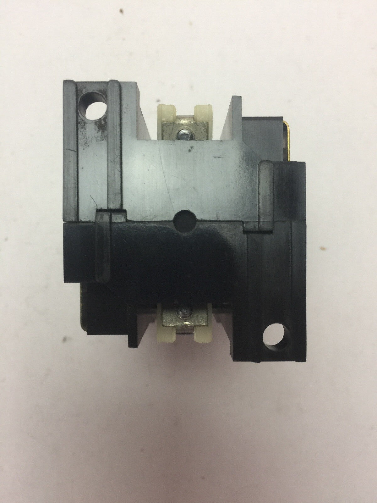 GOULD 2190-E62AA MOD A GENERAL PURPOSE RELAY 300VAC 10A 2090-810 COIL 110-120V