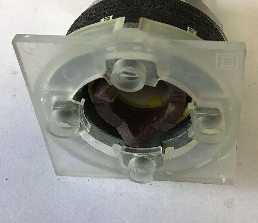 SQUARE D 9001KS88B SELECTOR SWITCH ***LOTOF3***