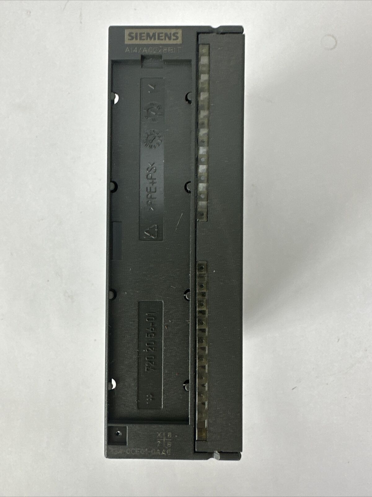 SIEMENS 1P 6ES7 334-0CE01-0AA0 I/O MODULE SIMATIC S7