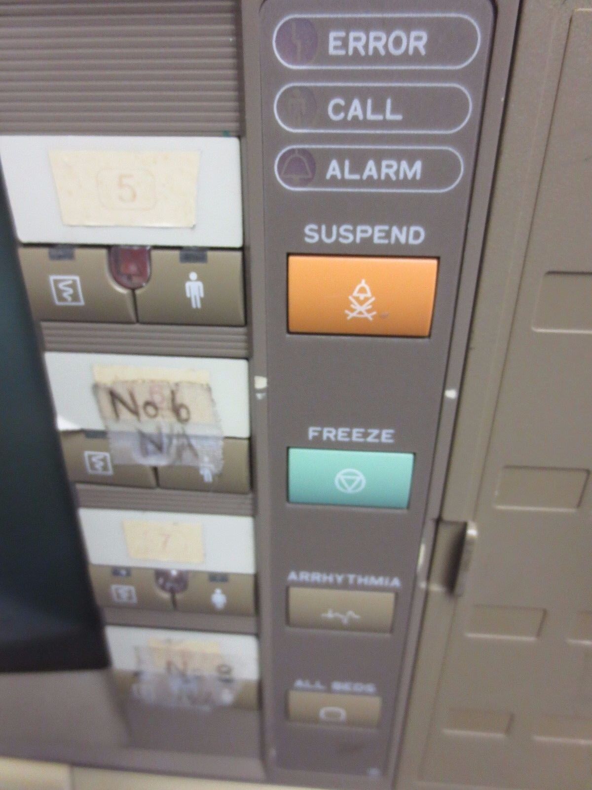 NIKON-KOHDEN MU-841RA + WEP-8410A CARDIAC TELEMETRY MONITOR - 190VA