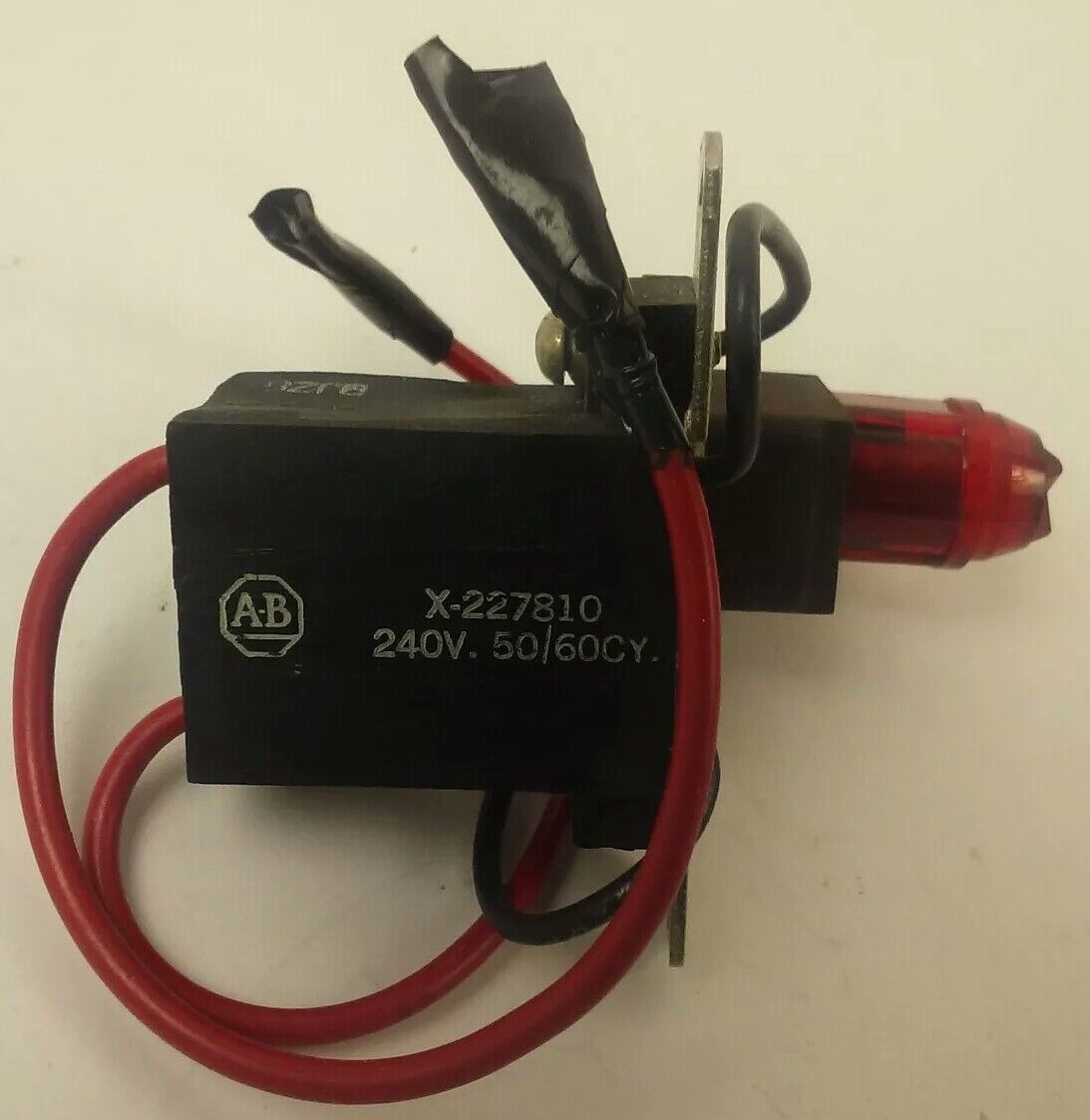 ALLEN BRADLEY 1481-N27 PILOT LIGHT KIT 240V-50/60HZ, GE #12 LAMP, W/ X-227810