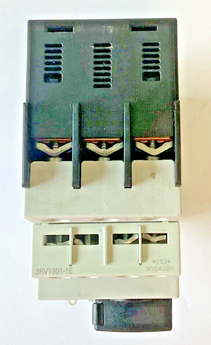 SIEMENS 3RV1421-1AA10 MOTOR CONTROL 3RV1901-1E 33A 480V***LOTOF2***