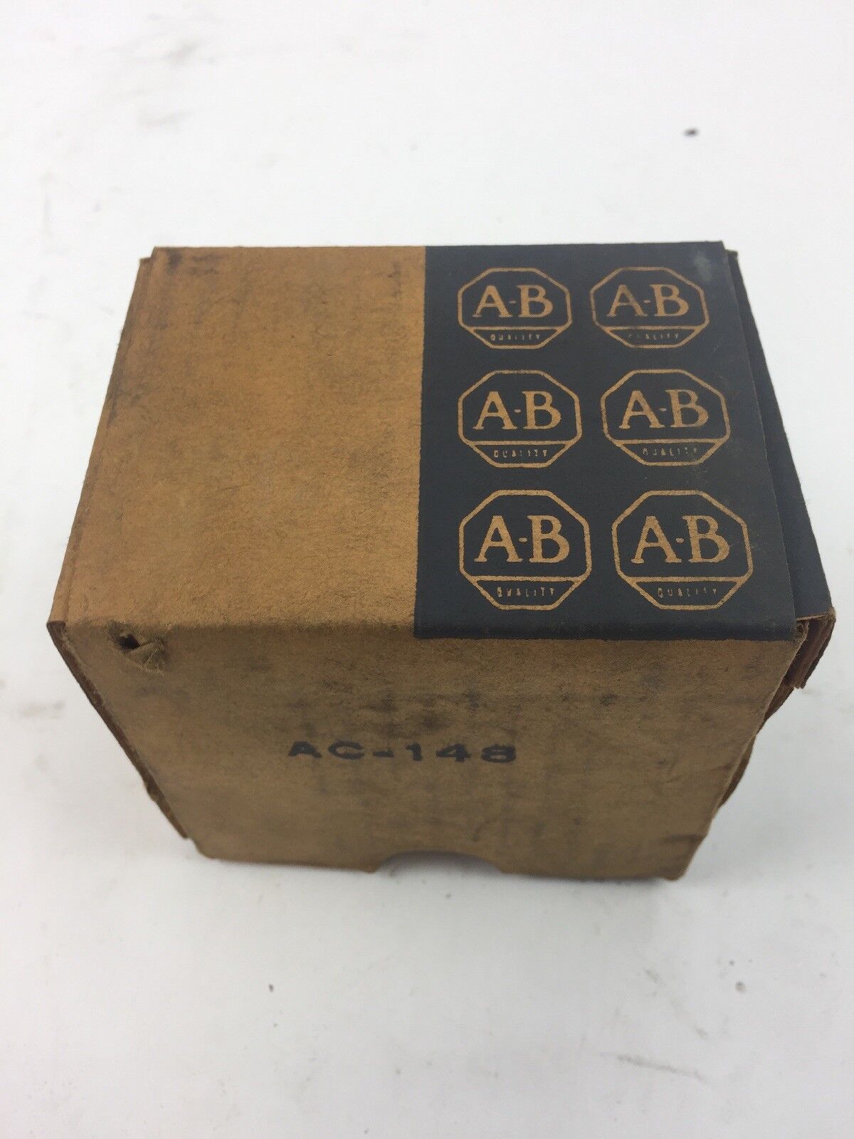 ALLEN BRADLEY 860-DOD106 AC SOLENOID 120V 60HZ 110V 50 HZ SIZE 3 STROKE PUSH-PUL