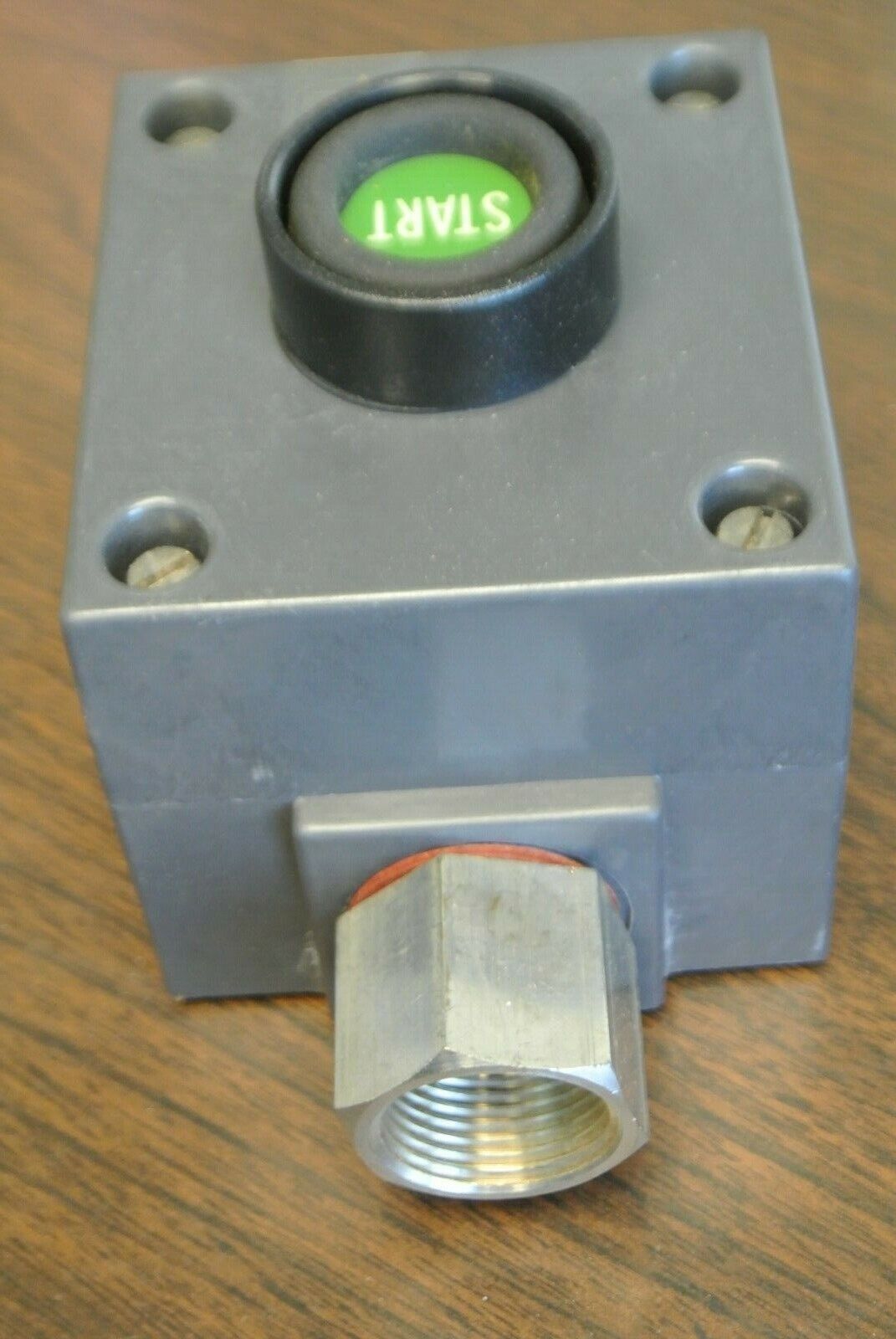 KILLARK K2F5 / STAHL 8030/11 / START SWITCH / 3/4" FEED-THRU / NEW SURPLUS