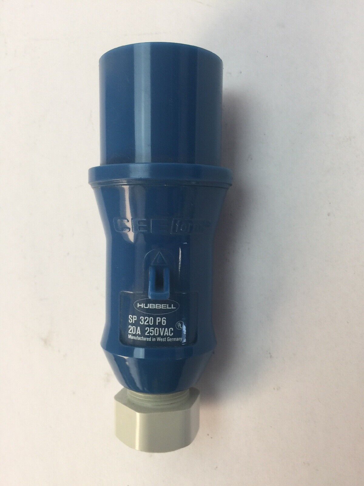 HUBBELL SP320P6 PLUG SPLASHPROOF EIC 309 PIN & SLEEVE 20A 250VAC 2 POLE 3 WIRE