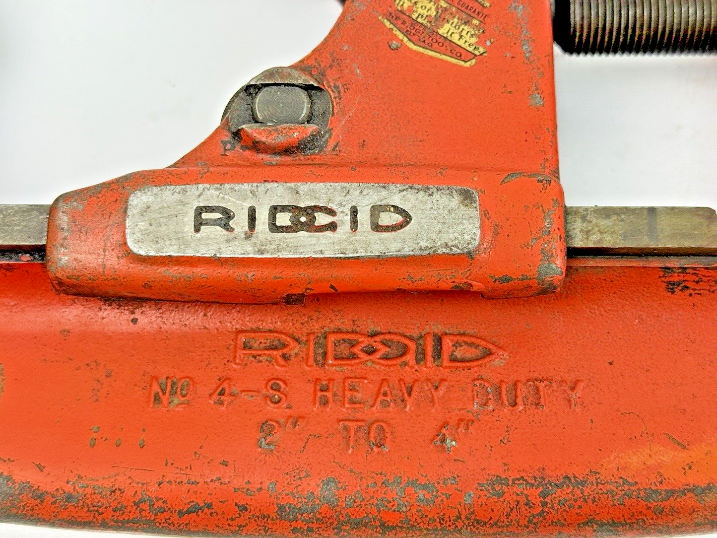RIDGID - 4-S - HEAVY-DUTY PIPE CUTTER 2" - 4"