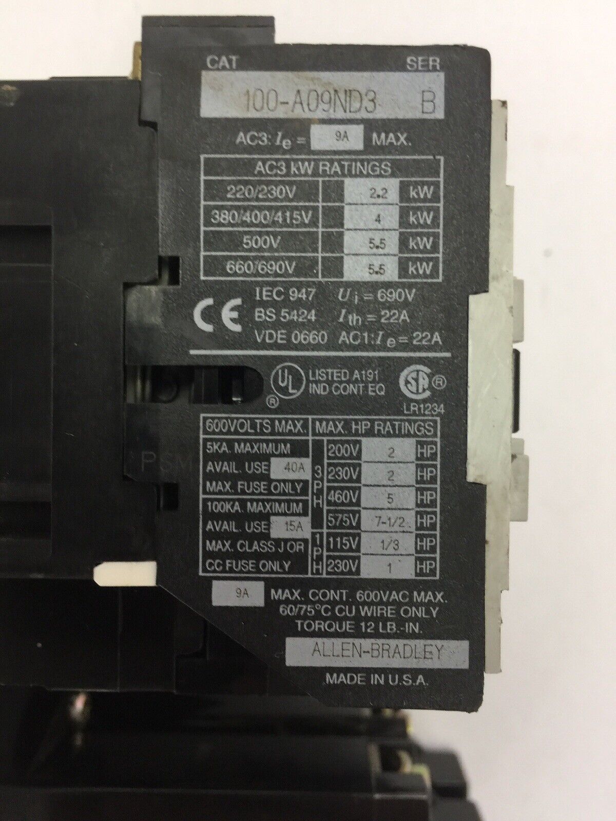 ALLEN BRADLEY 105-A09NDJ0V REVERSING STARTER 100-A09ND3 600VAC 9A 592-J0V16 W33