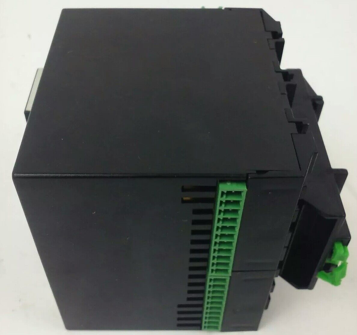 SAUTER EK 501-446-H0-00 POWER SUPPLY 8 POSITION 24V DC EK501446H000