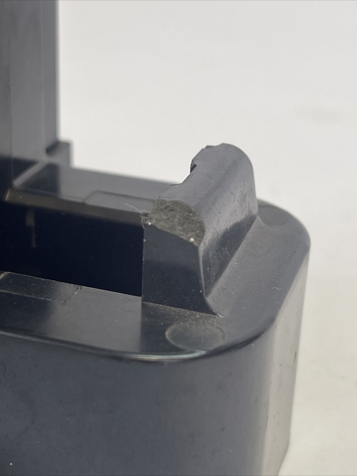 SQUARE D 31063-400-47 4P-5P COIL 240V 60HZ 220V 50HZ