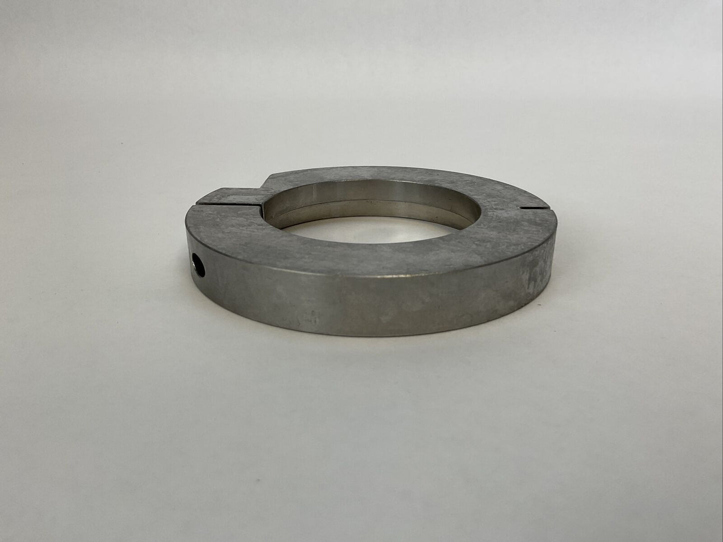SEW EURODRIVE 06437346 SPLIT RING 26 LB.FT 35Nm