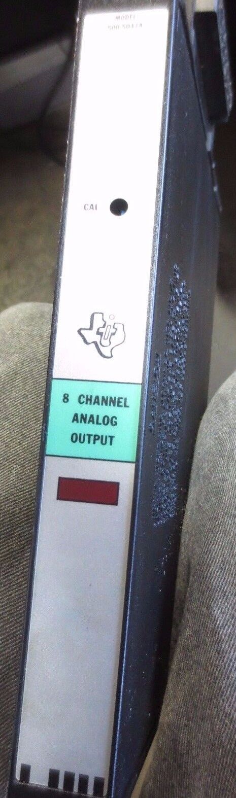 TEXAS INSTRUMENTS / SIEMENS 500-5047-A 8-CHANNEL ANALOG OUTPUT MODULE