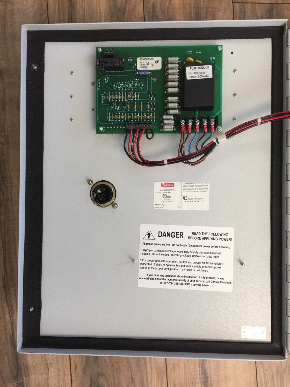 LIBERT S277Y220R-01 SURGE SUPRESSOR 277/480V 3PHASE WYE 3W+G 50/60HZ