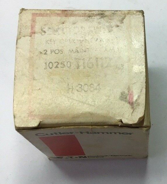 CUTLER HAMMER 10250T16112 KEY OPER. 2POS SELECTOR SWITCH