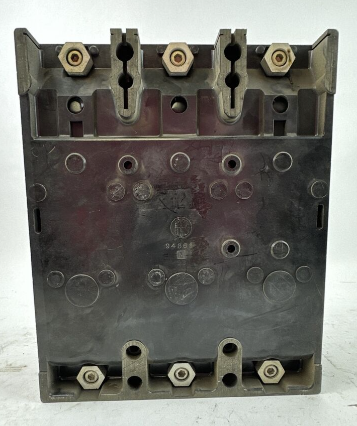 ITE ET5913 CIRCUIT BREAKER 125A 600VAC 125/250VDC 3P TYPE ET 225 AMP "J" FRAME