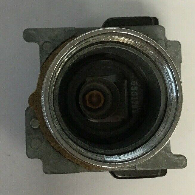CUTLER HAMMER 10250T201 INDICATING LIGHT W/O BULB & COVER 120VAC/DC