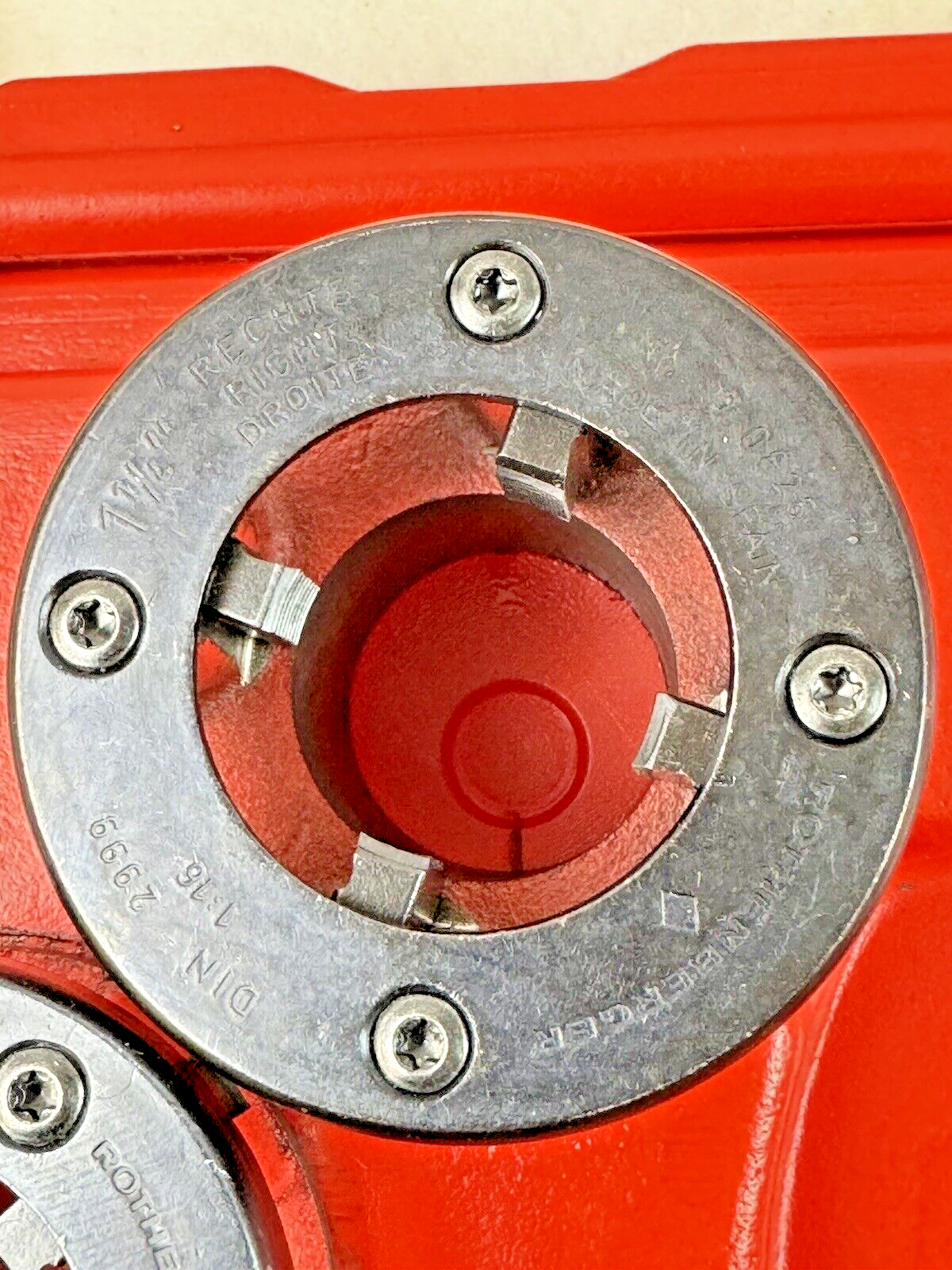 ROTHENBERGER - SUPERTRONIC 1250 -1.1/4" - PORTABLE PIPE THREADING MACHINE/ KIT