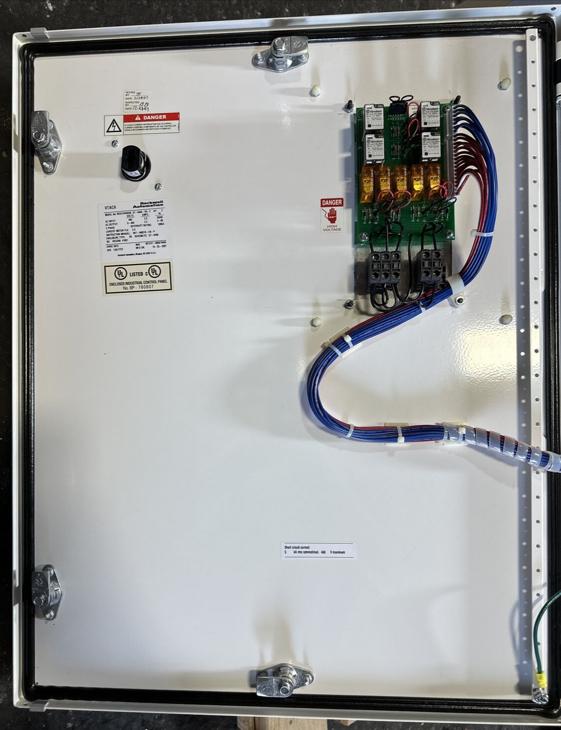 ROCKWELL AUTOMATION VTAC 9 HVAC DRIVE 9V241HRNB30 S7-640A-V9-2 460VAC 2HP 3PH