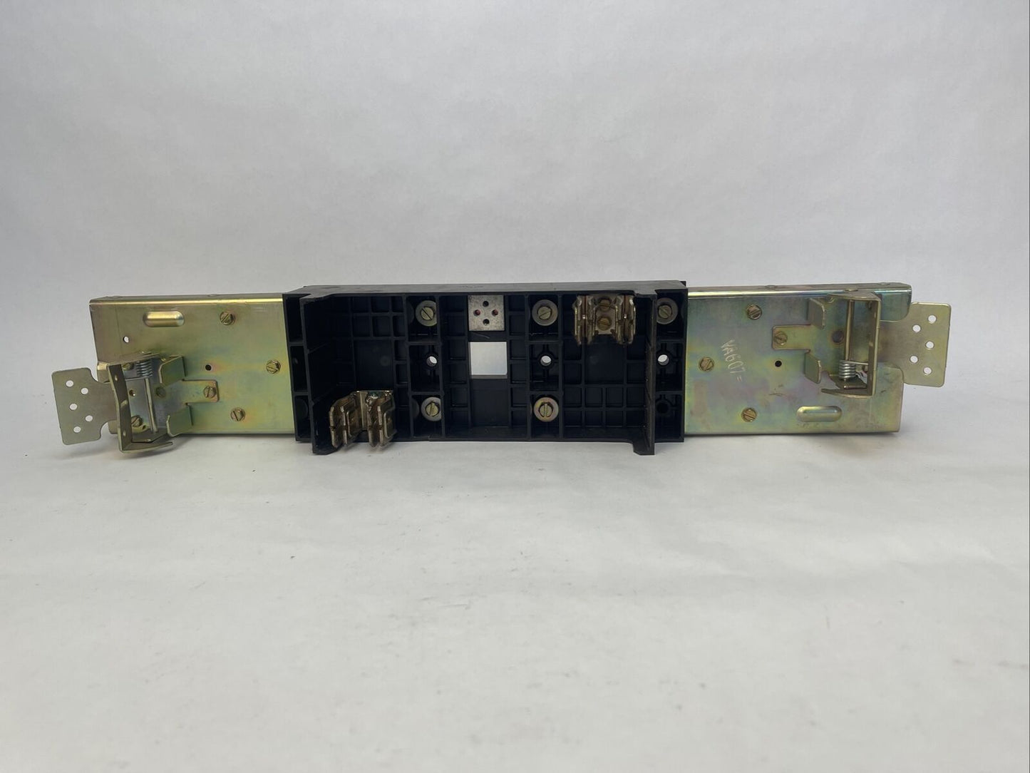 GE AMC4FJ SPECTRA SERIES CIRCUIT BREAKER MODULE MODEL 1 500A 600V 4P FOR USE