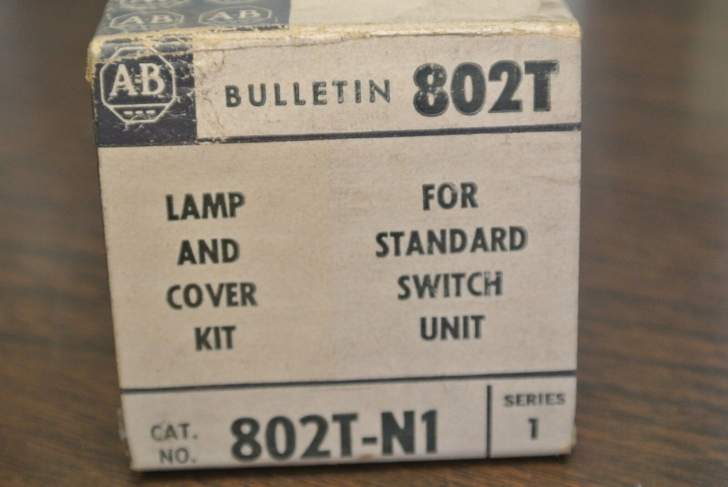 ALLEN-BRADLEY 802T-N1 LAMP & COVER KIT for STANDARD SWITCH UNIT / NEW SURPLUS